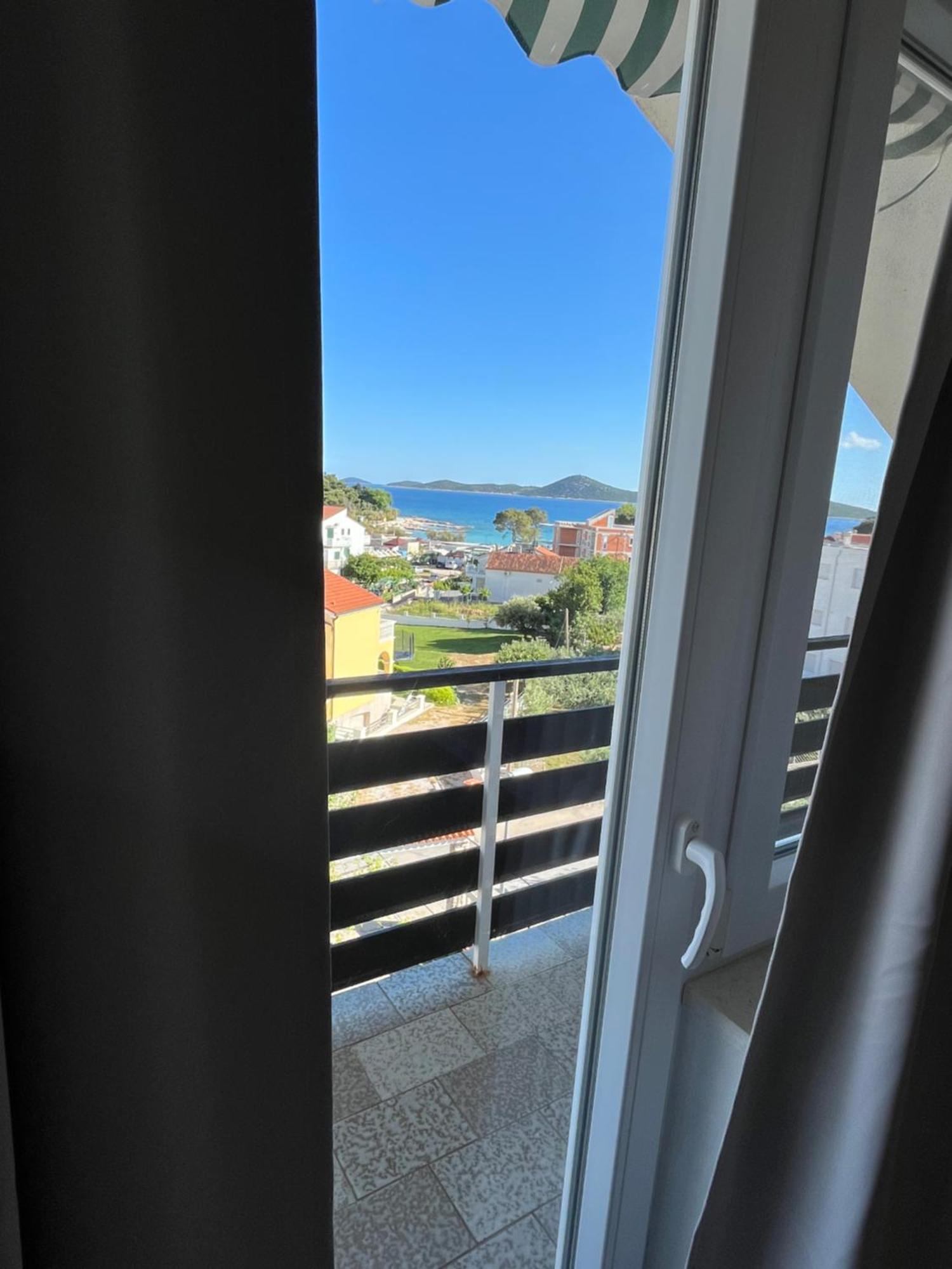 Apartments And Rooms Bozena Vodice Kültér fotó